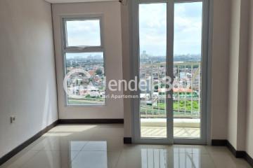 Bedroom Middle Floor Studio Apartment with City View at Kebayoran Apartment