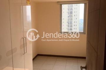 Bedroom 2 Well Located 2BR Apartment Low Floor with City View at Maple Park Apartment