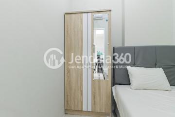 Bedroom 2 Furnished 2BR Apartment, 5 Mins to Train Station