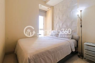 Bedroom 1 Low Floor 2BR Apartment with City View at Elpis Residence Apartment