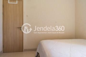 Bedroom 1 Low Floor 2BR Apartment with City View at Elpis Residence Apartment