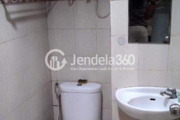 Bathroom Spotless 2BR Apartment at Puncak Permai Apartment Low Floor