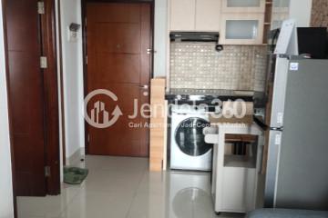 Kitchen Low Floor 2BR Apartment with  View at Thamrin District Bekasi