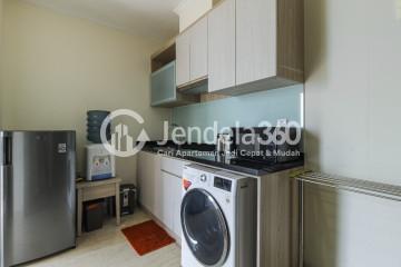 Kitchen Restful 1BR Apartment High Floor with City View at Menteng Park