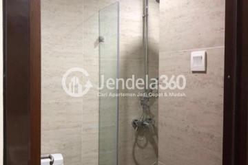 Bathroom Decorative Studio Apartment Low Floor with City View at The Accent Bintaro