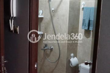 Bathroom Studio Transpark Juanda Apartment at Tower 01