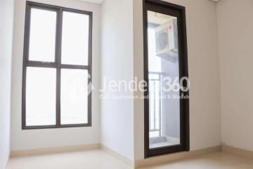 Bedroom Cozy Studio Apartment at Transpark Bintaro Low Floor