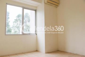 Bedroom 2 Tidy 2BR Apartment Low Floor with  View at Centro City Apartment