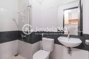 Bathroom Scientia Residence Summarecon Serpong Studio Fully Furnished