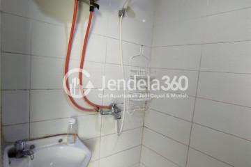 Bathroom Pluit Sea View 2BR Fully Furnished