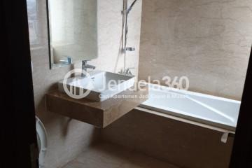 Bathroom Menteng Park 1BR Fully Furnished