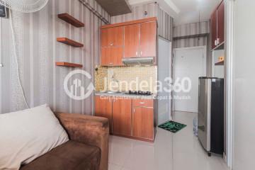 Kitchen Green Pramuka City Apartment 2BR Fully Furnished