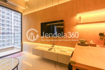 Living Room Trendy 2BR Apartment Middle Floor with City View at Sky House BSD Apartment