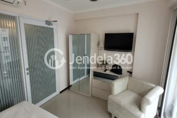 Bedroom Cozy 1BR Apartment Low Floor with  View at Gateway Pasteur Apartment