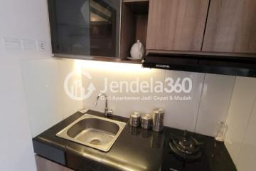 Kitchen Cozy 1BR Apartment Low Floor with  View at Gateway Pasteur Apartment