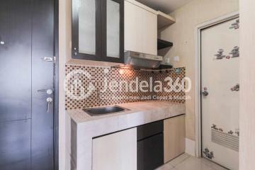 Kitchen Belmont Residence 1BR Semi Furnished