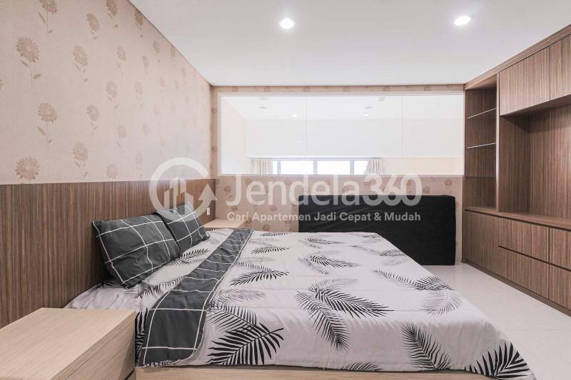 Bedroom Best Deal Studio Apartment at Neo Soho Residence Middle Floor