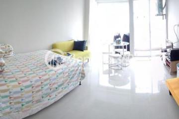 Bedroom Studio Apartment with City View at Green Sedayu Apartment