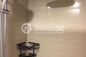 Bathroom 3BR Apartment with  View at Galeri Ciumbuleuit 3 Apartment