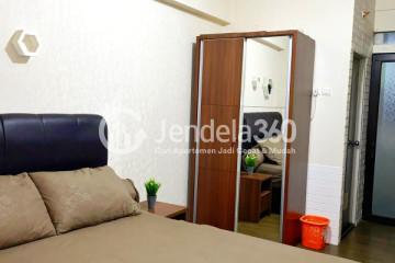 Bedroom Low Floor Studio Apartment with City View at Kemang View Apartment