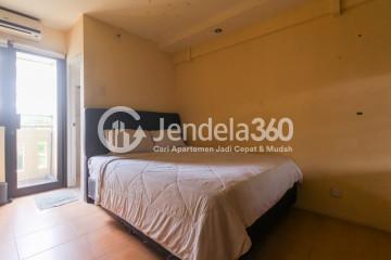 Bedroom Stylish Studio Apartment at Kebagusan City Apartment Low Floor