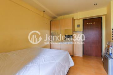 Bedroom Stylish Studio Apartment at Kebagusan City Apartment Low Floor