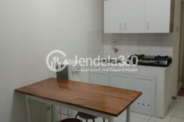 Kitchen Low Floor 2BR Apartment with  View at Cibubur Village Apartment