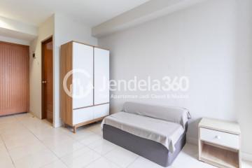 Bedroom Studio Apartment with  View at Cinere Bellevue Suites Apartment