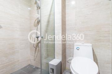 Bathroom Studio Apartment with  View at Southgate Residence