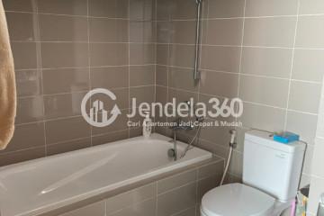 Bathroom 3BR Apartment with  View at Springhill Terrace Residence