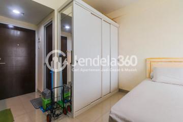 Bedroom Low Floor Studio Apartment with City View at Taman Melati Margonda Apartment