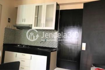 Kitchen 1BR Apartment with  View at Sentra Timur Residence