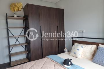 Bedroom High Floor 1BR Apartment with City View at Southgate Residence