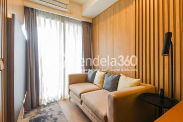 Living Room 1BR Apartment with City View at Anwa Residence