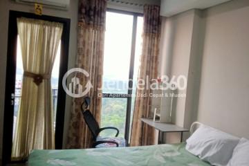 Bedroom Studio Apartment with City View at Monroe Jababeka Apartment