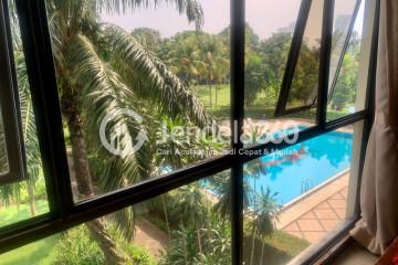 Balcony 3BR Kemang Jaya Apartment at Low Floor