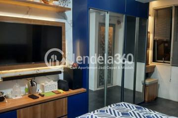 Bedroom Studio Apartment with  View at Emerald Tower Apartment