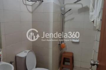 Bathroom Woodland Park Residence Kalibata 2BR Semi Furnished