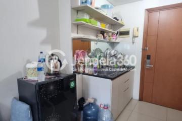 Kitchen Woodland Park Residence Kalibata 2BR Semi Furnished