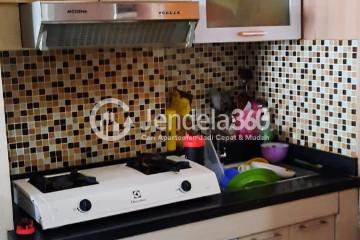 Kitchen 2BR Apartment with  View at Puncak Kertajaya Apartment