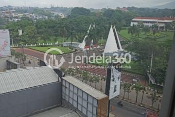 Balcony Homey Studio Apartment at Easton Park Residence Jatinangor Low Floor