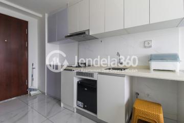 Kitchen Studio Sky House Alam Sutera Apartment at High Floor