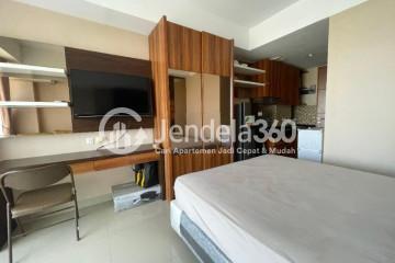 Bedroom Best Deal Studio Apartment at Beverly Dago Residence Tower 1