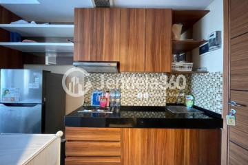 Kitchen Best Deal Studio Apartment at Beverly Dago Residence Tower 1