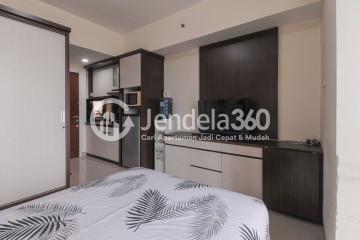 Bedroom Excellent Studio Apartment Low Floor with City View at Taman Melati Margonda Apartment