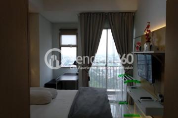 Bedroom Studio Apartment with  View at Springwood Residence