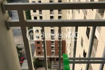 Balcony Strategic Location Studio Apartment Middle Floor with Swimming Pool View at Bekasi Town Square