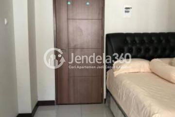 Bedroom Strategic Location Studio Apartment Middle Floor with Swimming Pool View at Bekasi Town Square