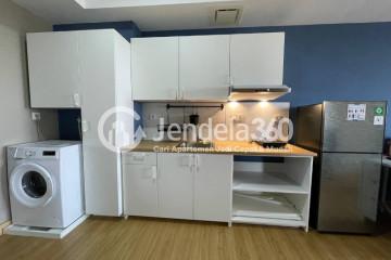 Kitchen 2BR Apartment with  View at Sakura Garden City Apartment