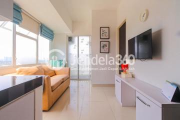 Living Room Comfortable 2BR Apartment Middle Floor with  View at Serpong Garden Apartment